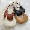 trendige Schultertasche "Half Moon" - BeautyCrush